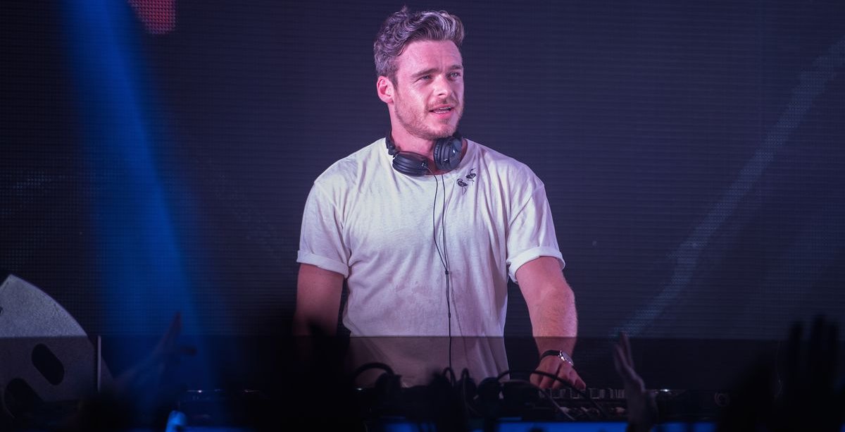 Richard Madden, Ibiza, Netflix