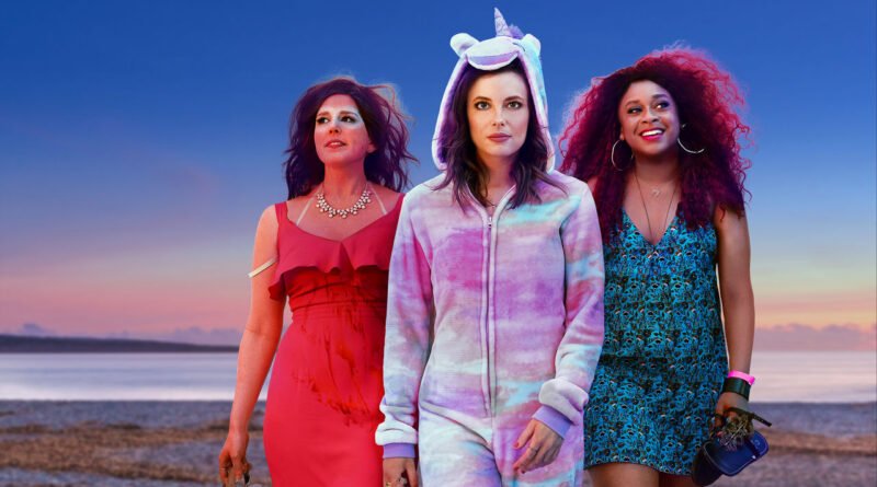 Ibiza, Gillian Jacobs, Phoebe Robinson, Vanessa Bayer