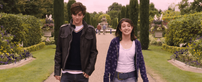 Angus, Thongs and Perfect Snoggings