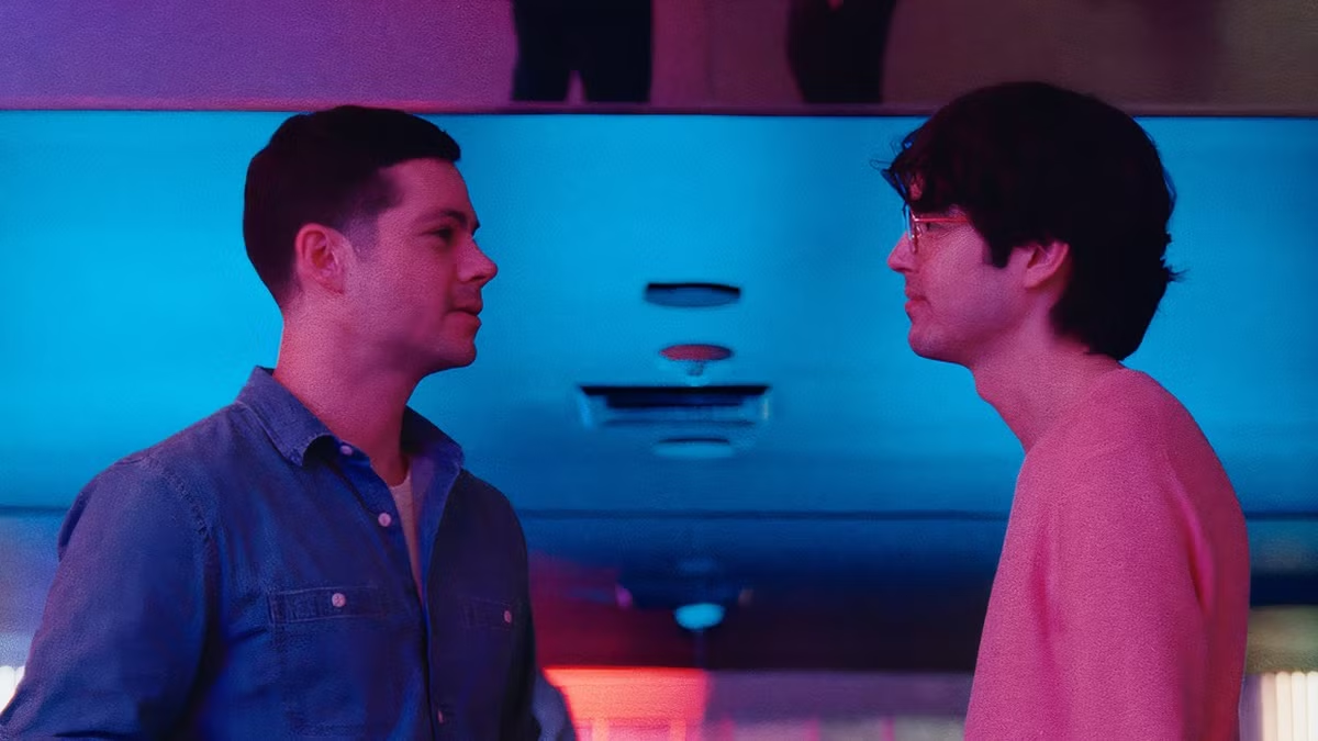 Twinless (2025) Review: A darkly comic, and painfully millennial cry for connection.