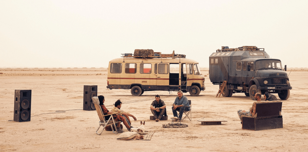 Sirāt (2025) Review: Óliver Laxe’s Mesmerising Desert Rave&nbsp;Thriller