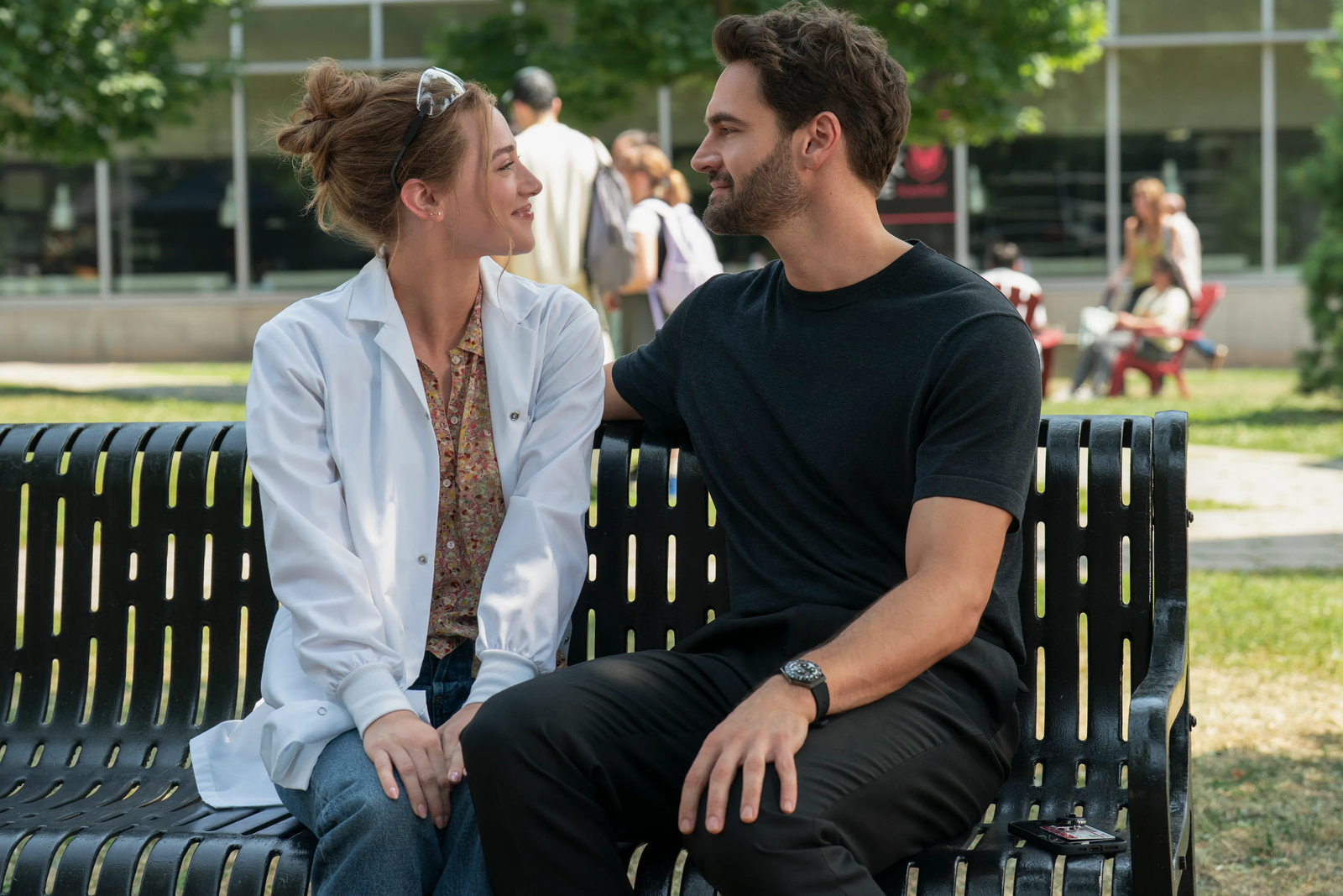 The Love Hypothesis (2026) Review: A Cute Adaptation With No Chemistry